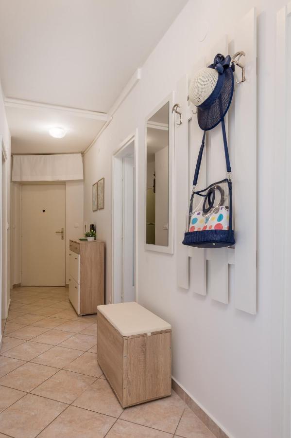 Apartment View Рийека Екстериор снимка